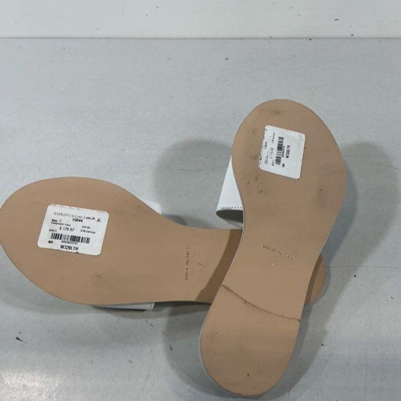 Mario Valentino Elegant White Leather Women's Flat Slide Sandals Size 7 - Picture 2 of 6